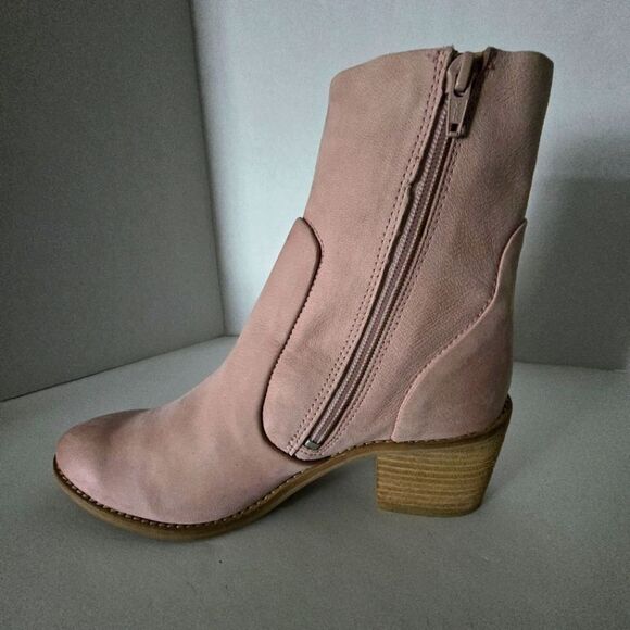 Diba True Majestic Bootie Light Pink Size 10 - Picture 5 of 10